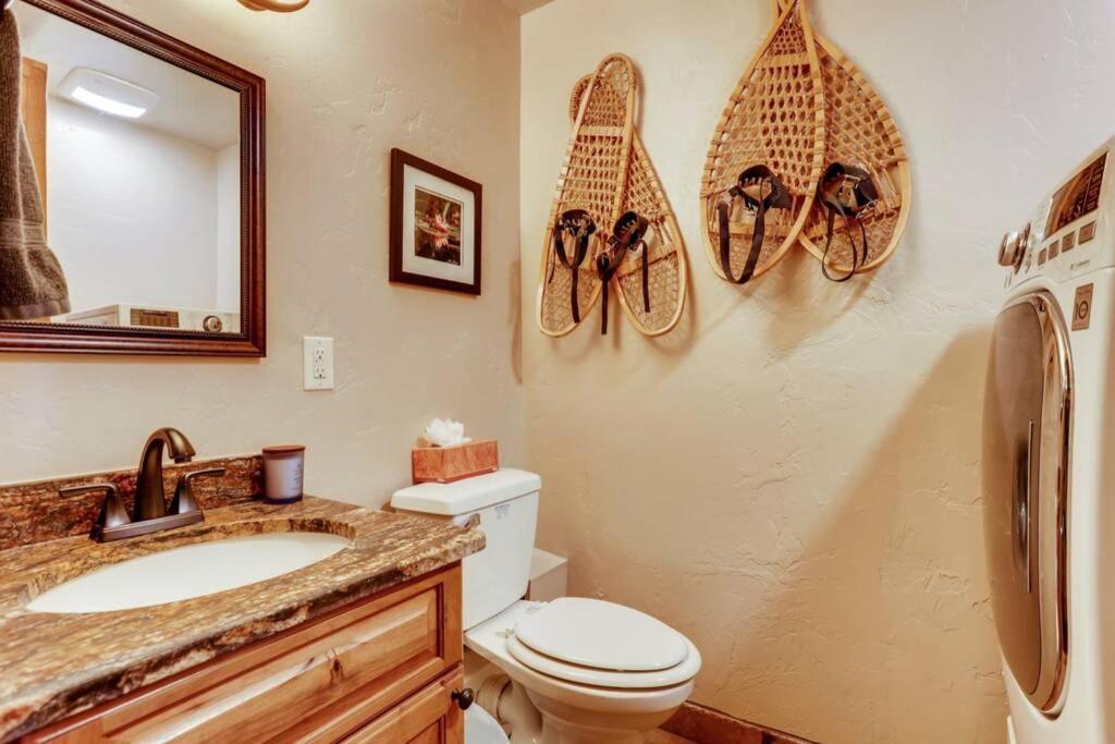 Hot Tub & Sauna Peak 8 ブリッケンリッジ エクステリア 写真